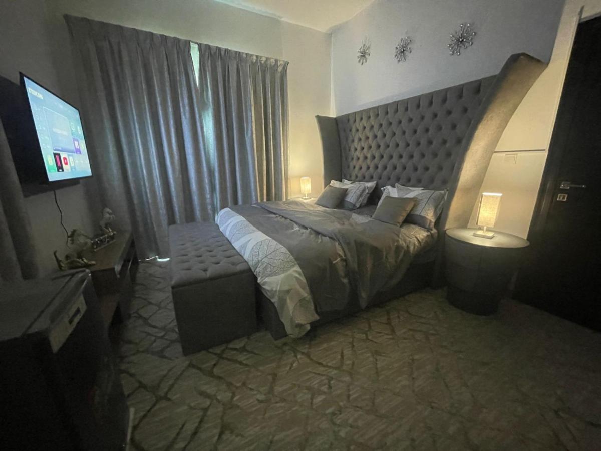 Luxury Room With Marina View Close To Jbr Beach And Metro With Shared Kitchen Дубай Екстер'єр фото