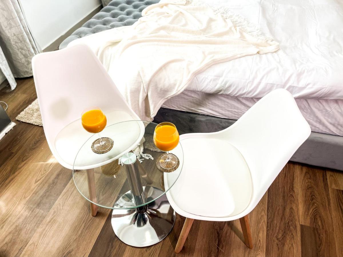 Luxury Room With Marina View Close To Jbr Beach And Metro With Shared Kitchen Дубай Екстер'єр фото