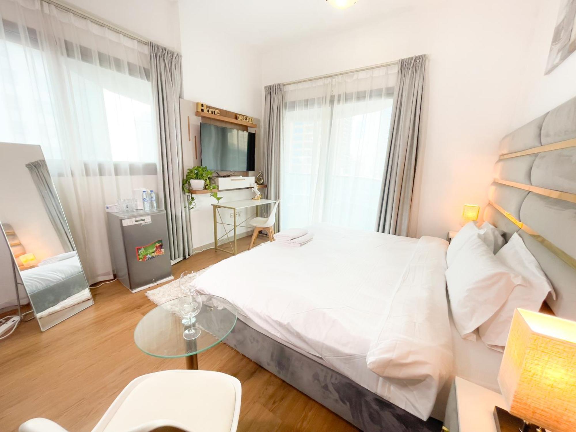 Luxury Room With Marina View Close To Jbr Beach And Metro With Shared Kitchen Дубай Екстер'єр фото
